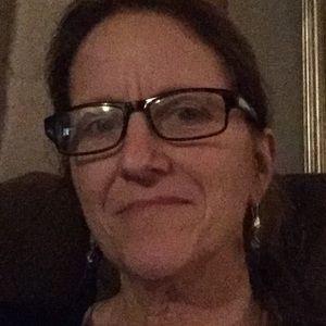 Meet your Posher, Alison